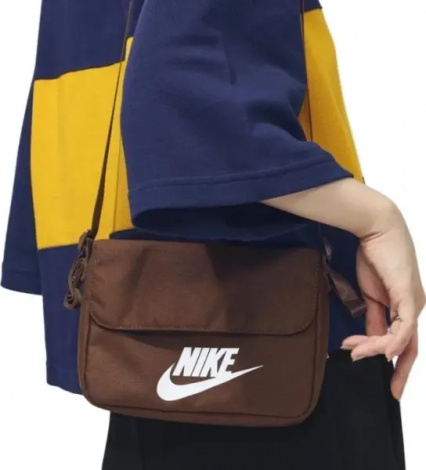 Сумка через плече жіноча Nike FUTURA 365 CROSSBODY коричнева CW9300-265