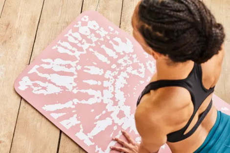 Килимок для йоги Adidas TIE-DYE YOGA MAT рожево-білий ADYG-10200PK