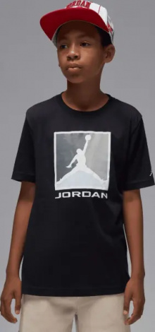 Футболка подростковая Nike JORDAN FLIGHT ESSENTIALS BOXED LOGO 3.0 черная 95F057-023