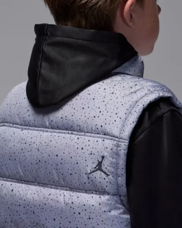 Куртка подростковая Nike JORDAN 2 FER серо-черная 95D191-GHJ