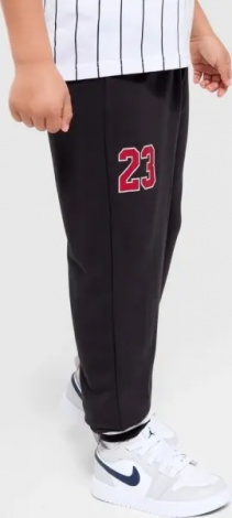 Спортивный костюм детский Nike JORDAN черно-красно-белый 85F275-023