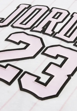 Спортивный костюм детский Nike JORDAN светло-розово-белый 35F275-A9Y