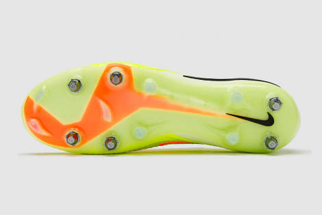 Футбольные бутсы Nike Phantom 6 Elite SG-Pro HV8988-800