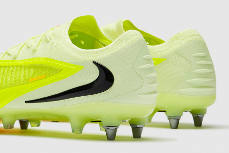 Футбольные бутсы Nike Phantom 6 Elite SG-Pro HV8988-800