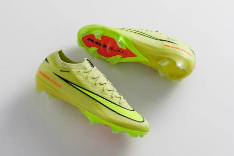 Футбольні бутси Nike Air Zoom Mercurial Vapor 16 Elite FG FQ1457-302