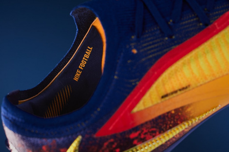 Футбольные бутсы Nike Phantom 6 Elite x Haaland AG-Pro IH1784-800