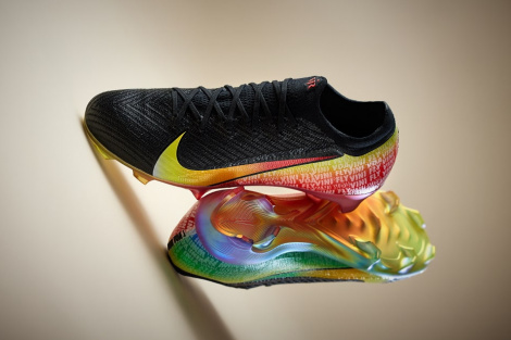 Футбольные бутсы Nike Air Zoom Mercurial Vapor 16 Elite x Vini JR FG IB2356-001