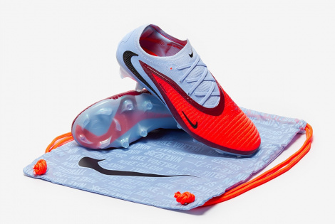 Футбольні бутси Nike Phantom 6 Elite FG HJ2146-400