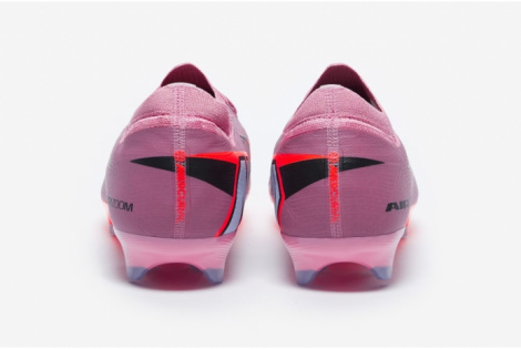 Футбольные бутсы Nike Air Zoom Mercurial Vapor 16 Pro FG FQ8685-600