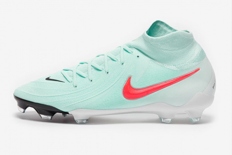 Футбольные бутсы Nike Phantom Luna II Pro FG FJ2575-300