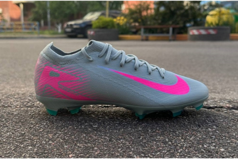 Футбольные бутсы Nike Air Zoom Mercurial Vapor 16 Pro FG FQ8685-301