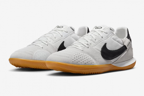 Футзалки Nike StreetGato IC HV5759-100