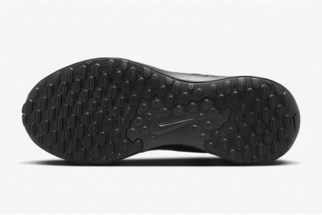 Кроссовки Nike Revolution 7 FB2207-005