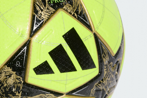 Футбольний м'яч Adidas Finale 26 OMB Winter JP1545