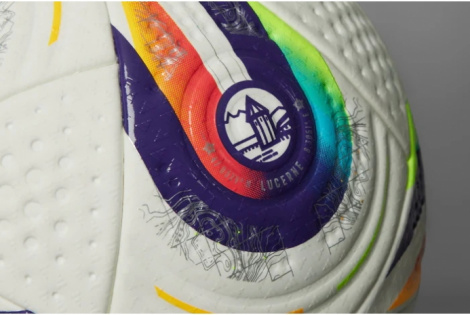 Футбольний м'яч Adidas W Euro 2025 OMB JH1261