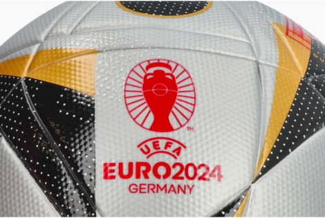 Футбольний мʼяч Adidas UEFA Euro 24 Final League IX4046