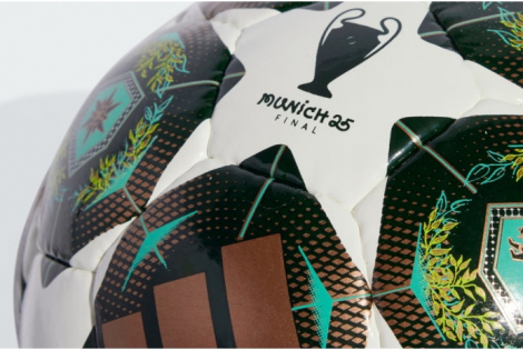Мяч для футзала Adidas Finale 25 Munich Pro Sala JH1294