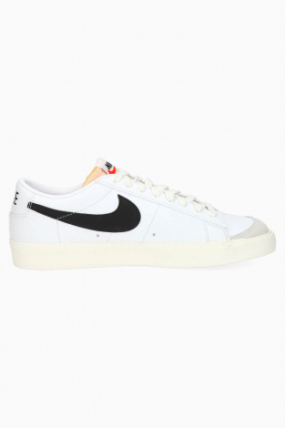 Кроссовки Nike Blazer Low '77 Vintage - белый