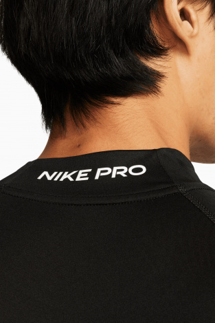 Термофутболка Nike Pro LS - чорний