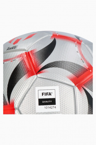 Футбольний м’яч adidas Messi League