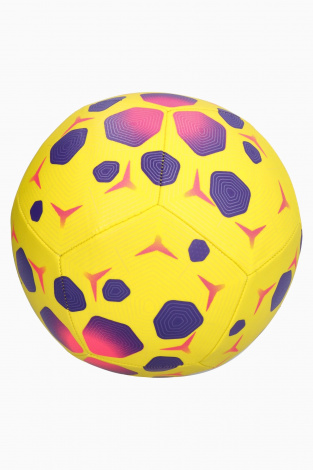 Футбольний м’яч Nike Pitch