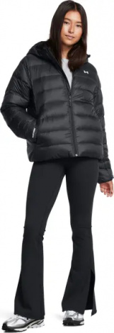Пуховик женский Under Armour LEGEND DOWN черный 1385852-001