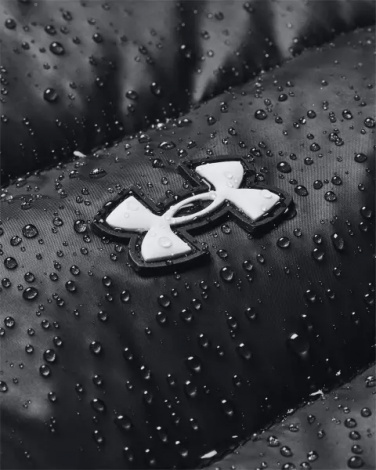 Пуховик женский Under Armour LEGEND DOWN черный 1385852-001