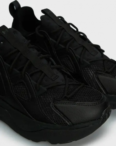 Кросівки Under Armour INFINITE MVMNT SE чорні 6000902-002