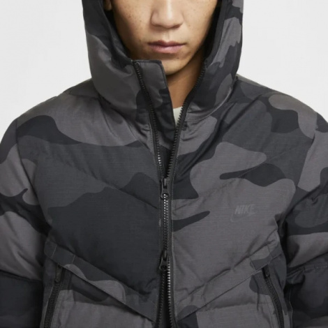 Куртка Nike SPORTSWEAR THERMAL HOODED WINDRUNNER серый камуфляж DQ4935-254