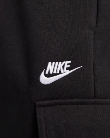 Спортивні штани жіночі Nike SPORTSWEAR CLUB FLEECE MID-RISE OVERSIZED CARGO чорні DQ5196-010