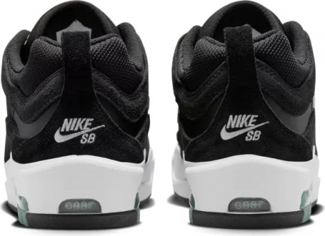 Кросівки Nike AIR MAX ISHOD чорно-білі FB2393-004