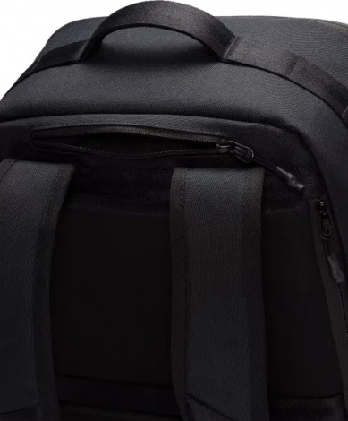 Рюкзак Nike UTILITY SPEED 27L черный FN4106-010