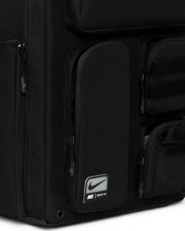Рюкзак Nike UTILITY ELITE 37L черный FN4173-010