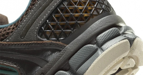 Кроссовки Nike ZOOM VOMERO 5 PRM темно-коричнево-темно-зеленые FQ8174-237