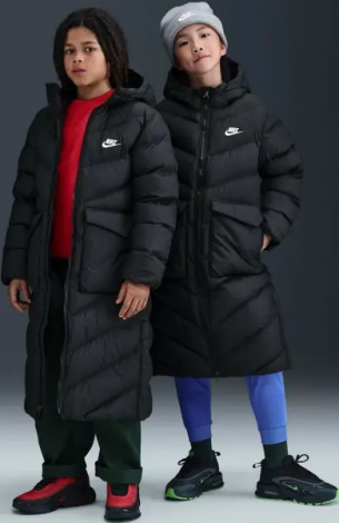 Куртка подростковая Nike SPORTSWEAR ALL DAY PLAY THERMA-FIT LOOSE-FIT FULL-LENGTH черная HJ2538-010