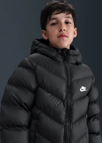 Куртка підліткова Nike SPORTSWEAR ALL DAY PLAY THERMA-FIT LOOSE-FIT MID-LENGTH чорна HJ2722-010