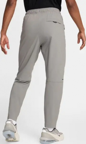 Спортивні штани Nike TECH WOVEN сірі HM8241-014