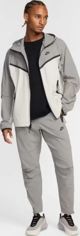 Спортивні штани Nike TECH WOVEN сірі HM8241-014