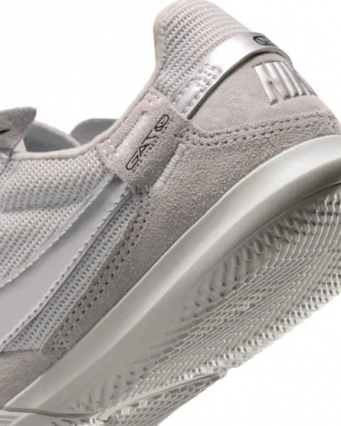Футзалки (бампы) детские Nike STREETGATO серо-серебряные HM8757-001