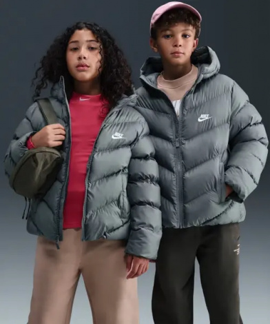 Куртка подростковая Nike SPORTSWEAR ALL DAY PLAY THERMA-FIT LOOSE-FIT серая HQ4976-084