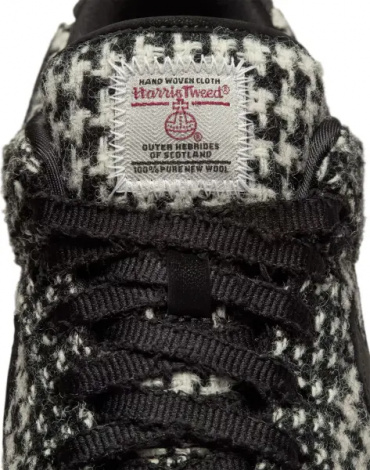 Кросівки жіночі Nike DUNK LOW чорно-білі HQ5036-901