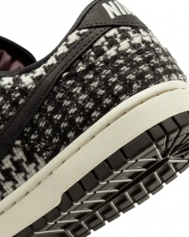 Кросівки жіночі Nike DUNK LOW чорно-білі HQ5036-901