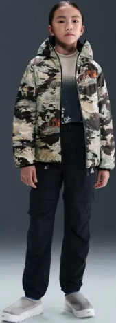 Куртка двусторонняя подростковая Nike ACG 'LAVA FLOW' THERMA-FIT ADV черно-бежево-мятная HQ9648-010