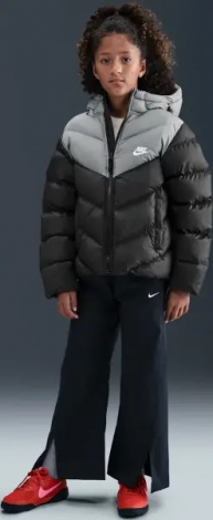 Куртка подростковая Nike SPORTSWEAR ALL DAY PLAY THERMA-FIT LOOSE-FIT черно-серая IB6164-010