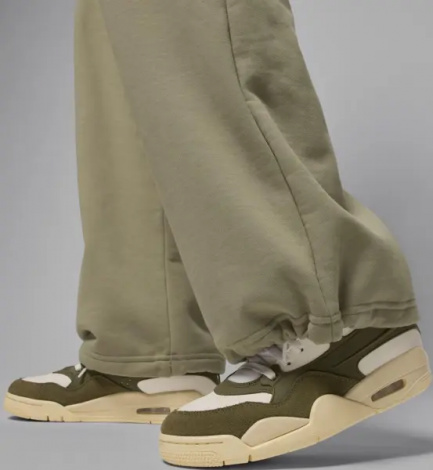 Спортивный костюм женский Nike JORDAN FLIGHT FLEECE светло-оливковый IB9863-205__IF3590-205