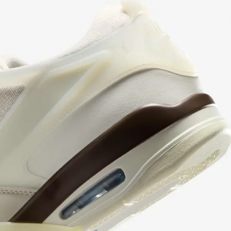 Кроссовки Nike AIR JORDAN 4 RM бежево-коричневые IB8857-141