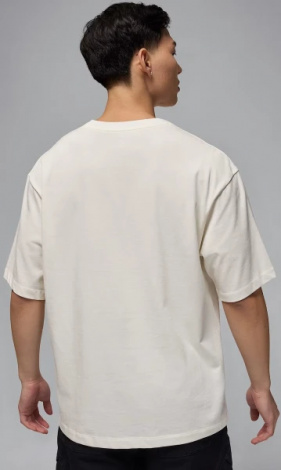 Футболка Nike JORDAN FLIGHT ESSENTIALS OVERSIZED молочна IB7345-133