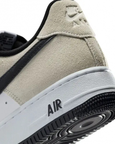 Кросівки Nike AIR FORCE 1 '07 LV8 бежево-біло-чорні IB6388-100