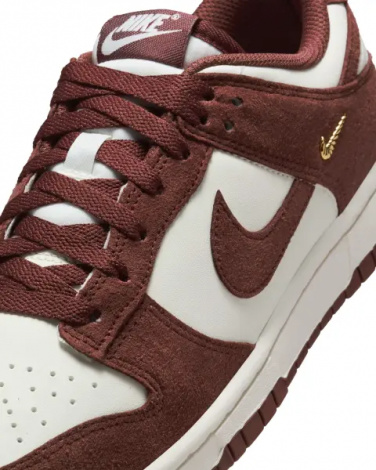 Кросівки жіночі Nike DUNK LOW коричнево-білі IB4417-104