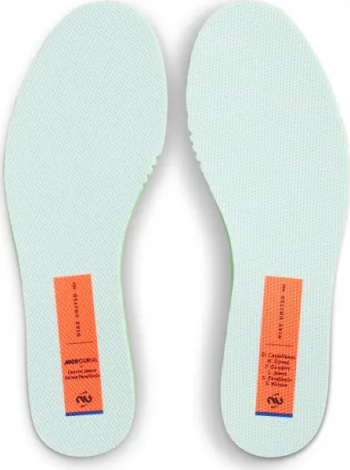 Бутсы детские Nike JR UNITED MERCURIAL ZOOM VAPOR 16 PRO FG NU2 светло-розово-кораллово-голубые IB2466-600